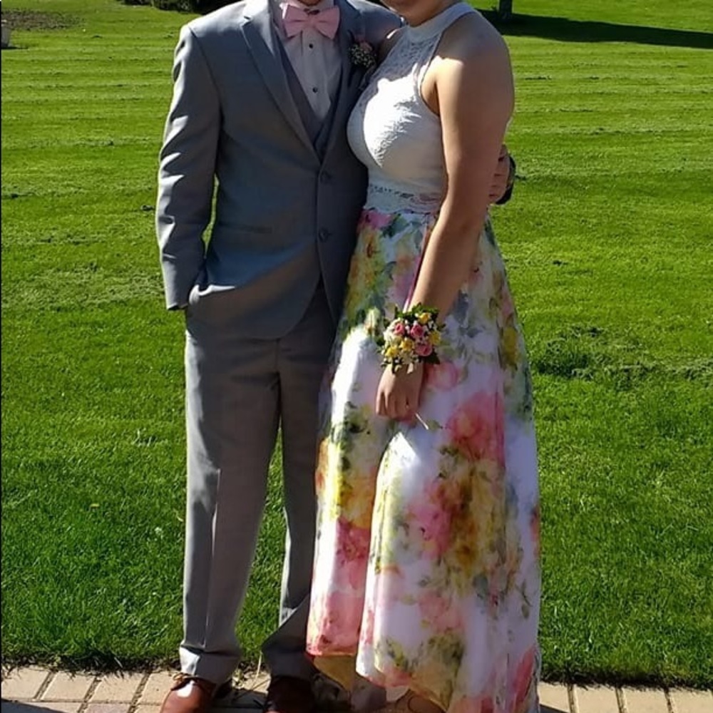 SIZE 7, Floral two piece prom dress,white lace top